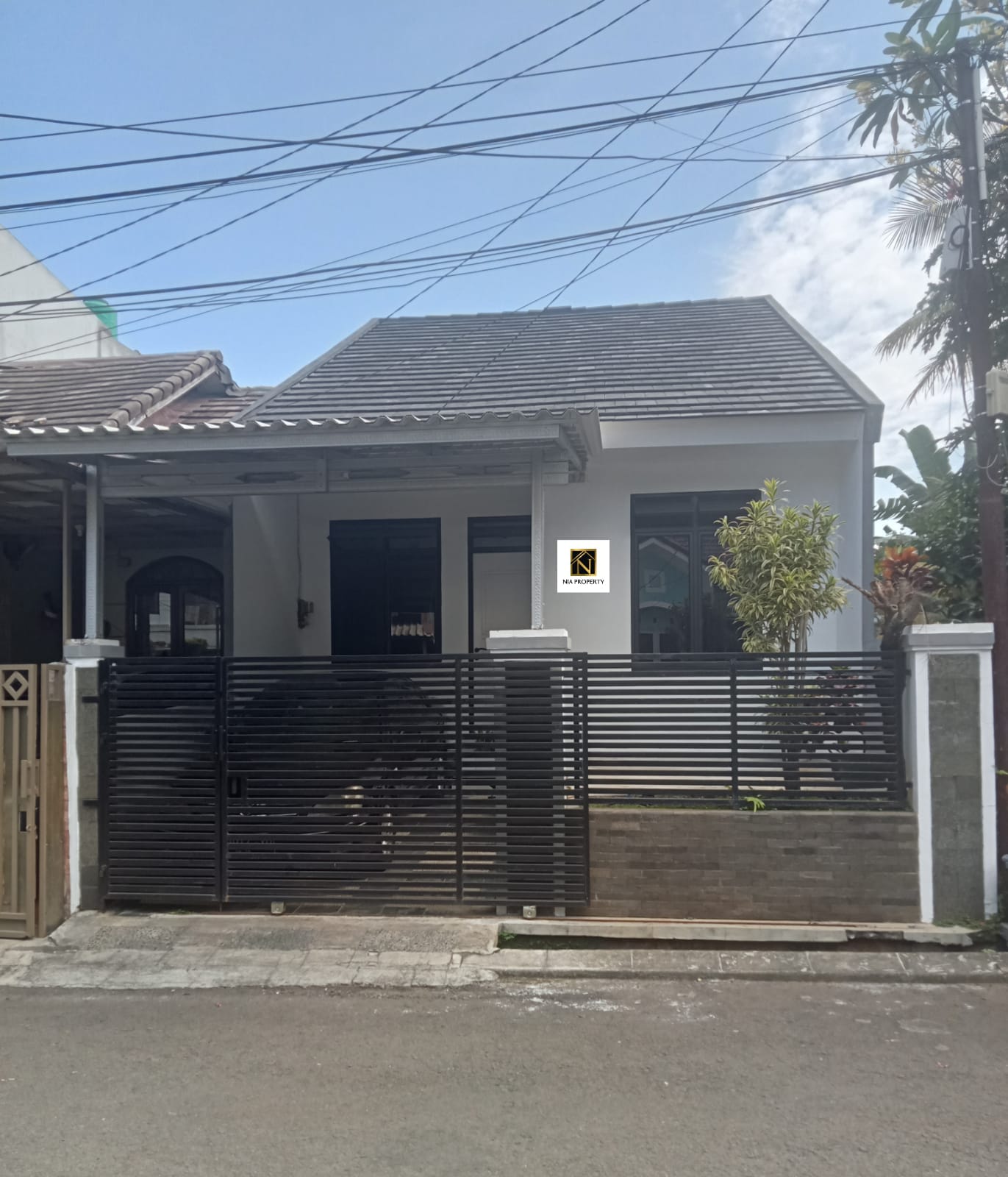 RUMAH DIJUAL 