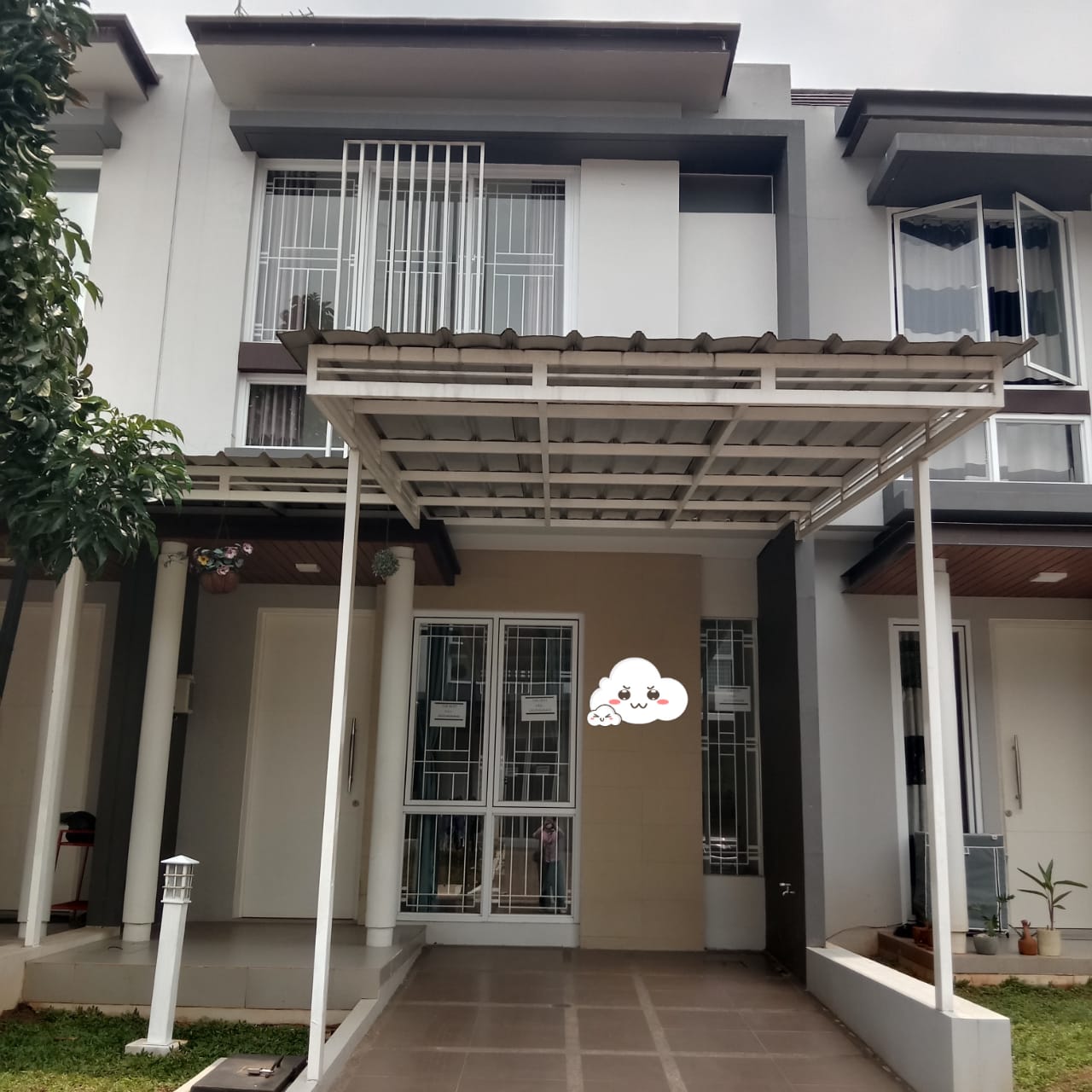 For rent Rumah 2 Lantai 