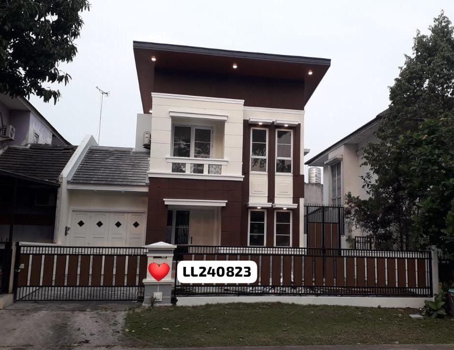 DIJUAL RUMAH BOULEVARD FULL FURNISH