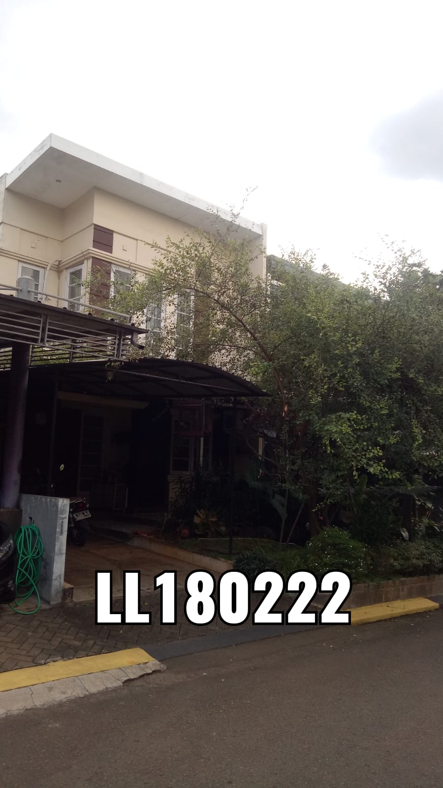 DIJUAL MURAH!! Rumah 2 lantai