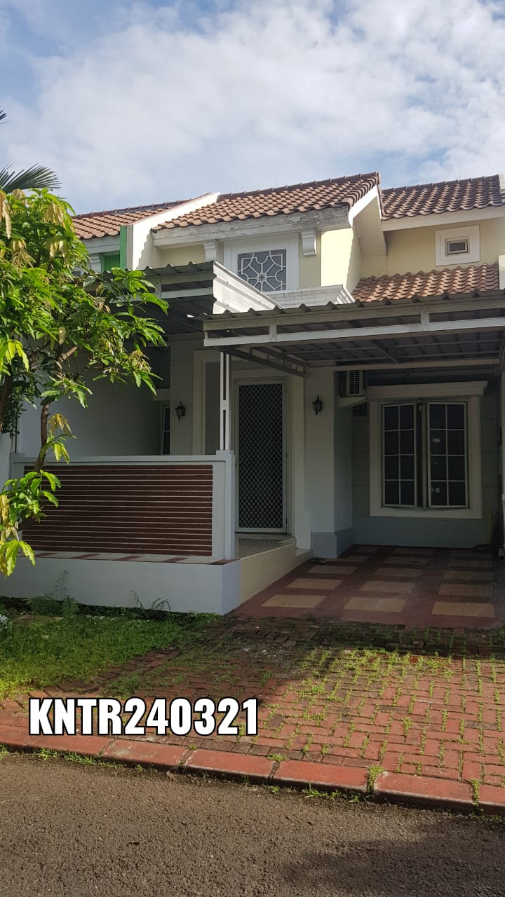 For Sale Rumah 2,5 lantai Sangat Rapi , siap Huni lingkungan nyaman 