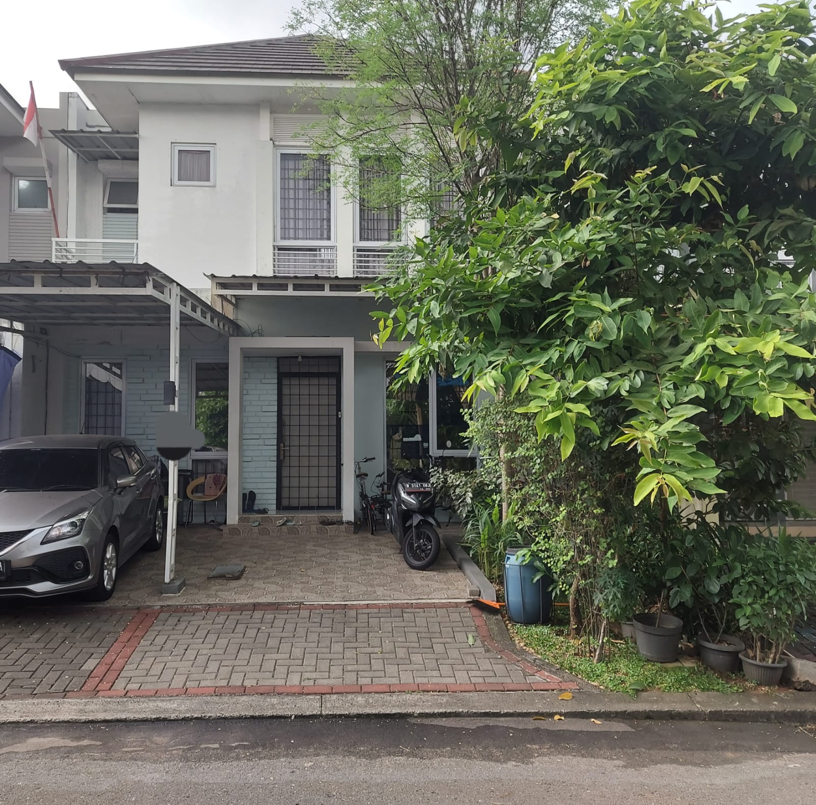 Turun harga Dijual Cepat Rumah Semi Furnish Siap Huni