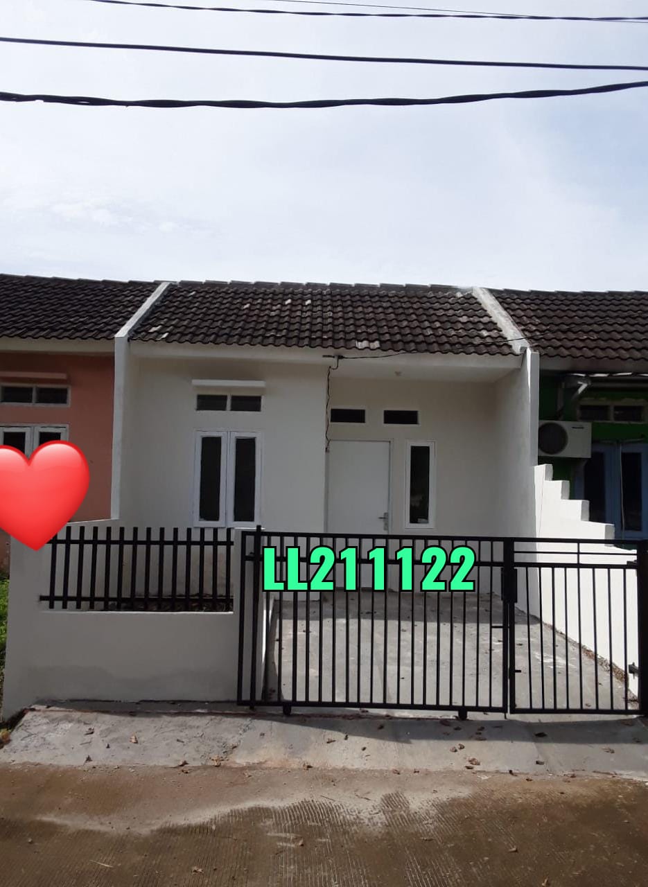 DIJUAL RUMAH DEPAN TAMAN CLUSTER