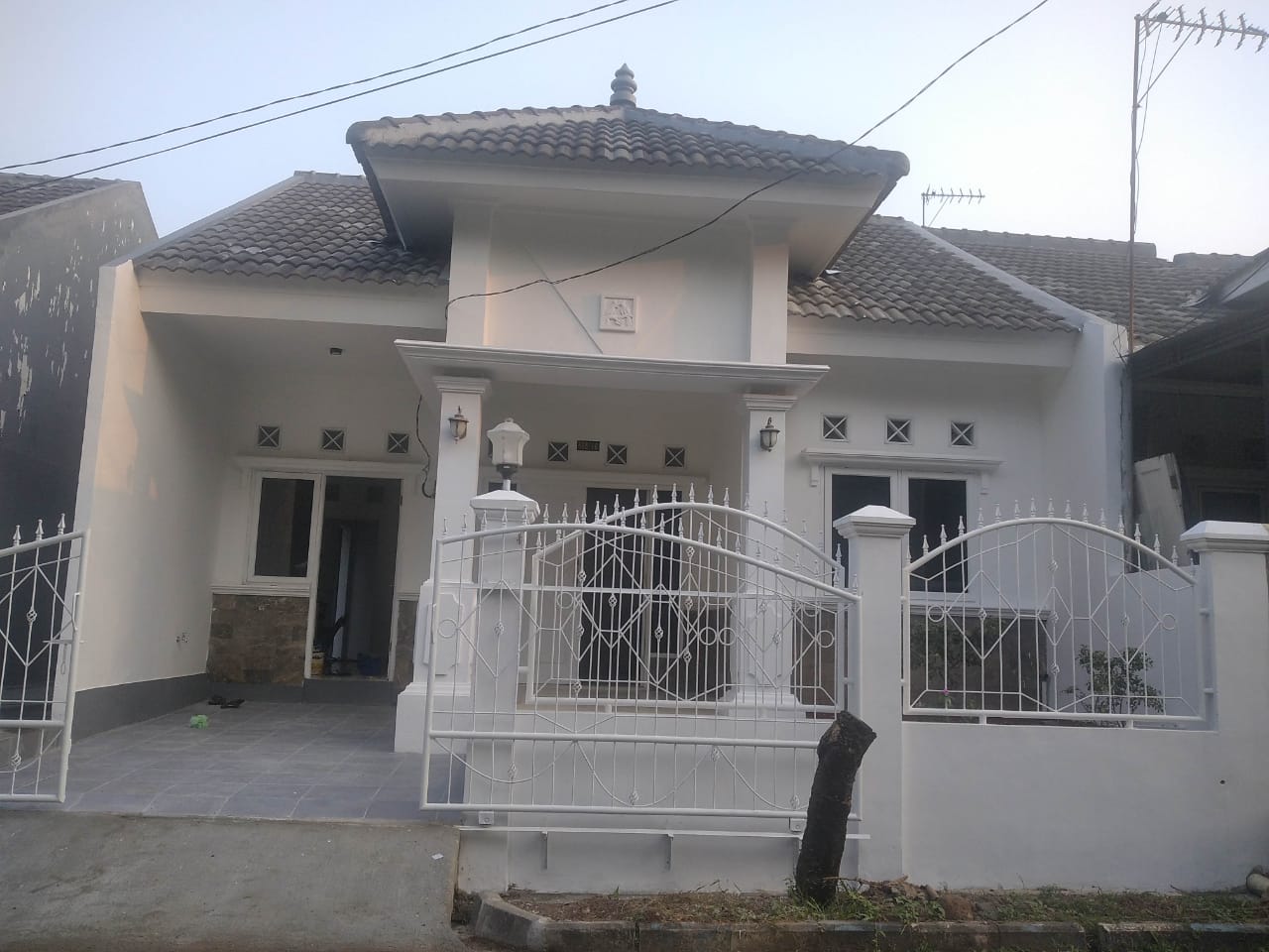 For Sale Rumah Sangat Rapih Baru Renovasi