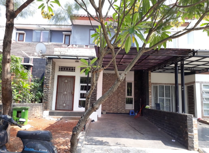 Dijual Rumah Semi Furnished