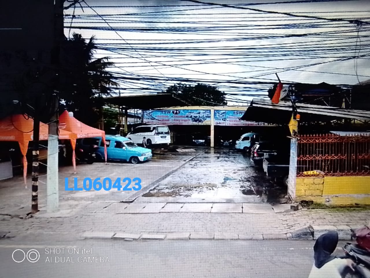 DIJUAL TANAH PINGGIR JALAN RAYA