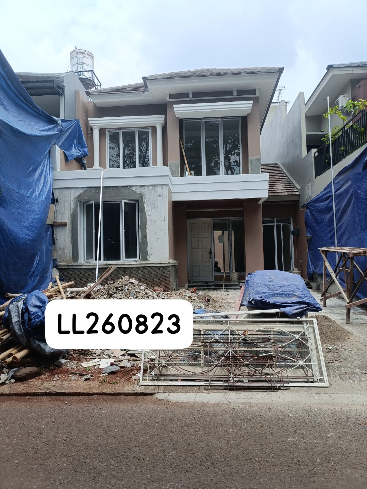 DIJUAL RUMAH UNDER CONSTRUCTION Rumah 2 lantai 