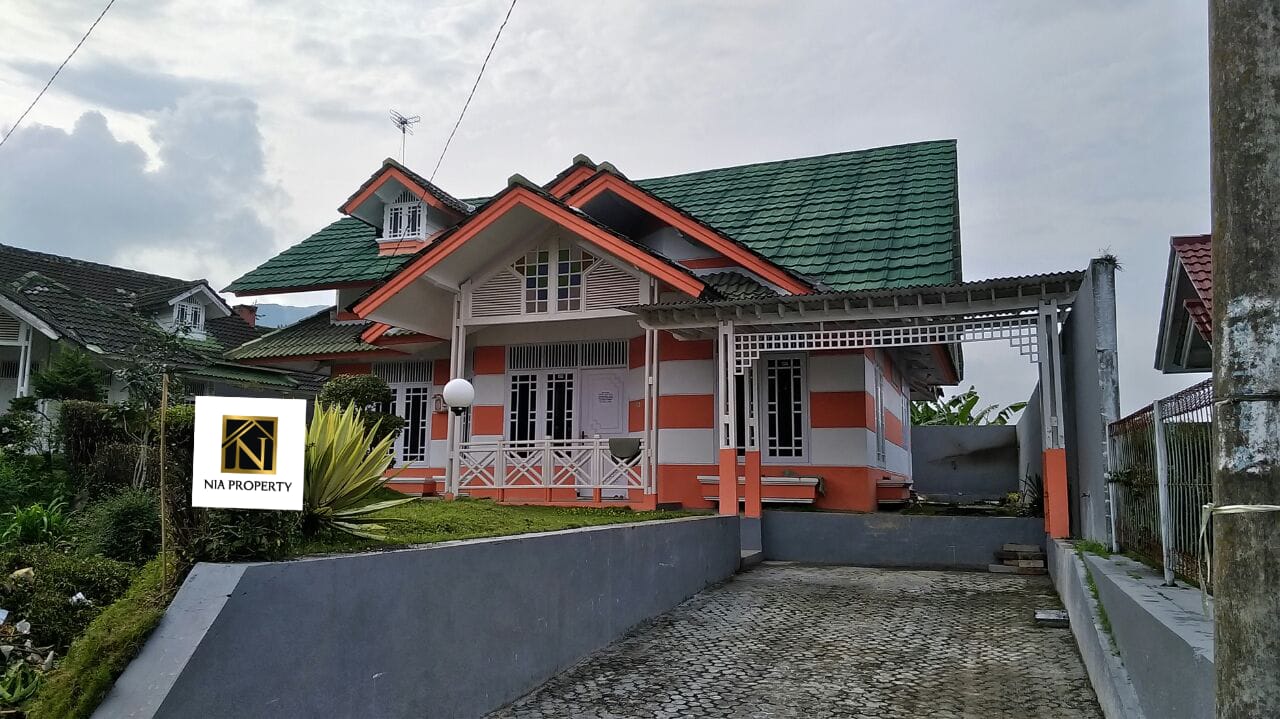 Dijual cepat villa siap huni