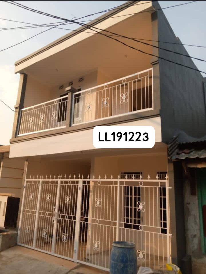 DIJUAL RUMAH BARU RENOVASI Rumah 2 Lantai